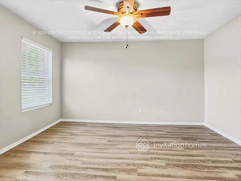 4512 Ashbury Ln — Photo 5