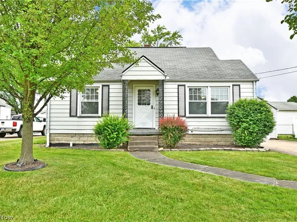 130 State Rd NW, Warren, OH 44483