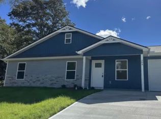 384 Edgefield St, Chesnee, SC 29323