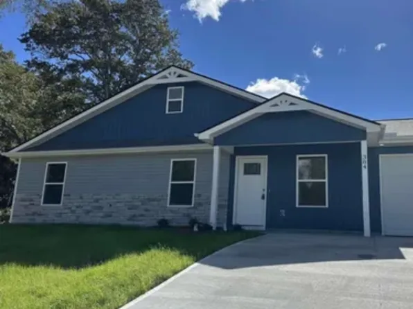 384 Edgefield St, Chesnee, SC 29323