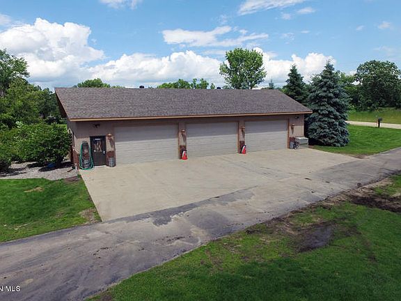 4th image of 33241 Pickerel View Dr