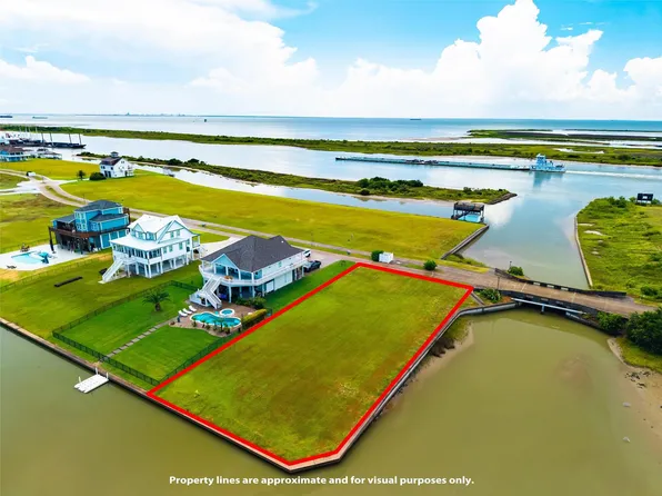 2112 Laguna Harbor Estate Blvd, Pt Bolivar, TX 77650