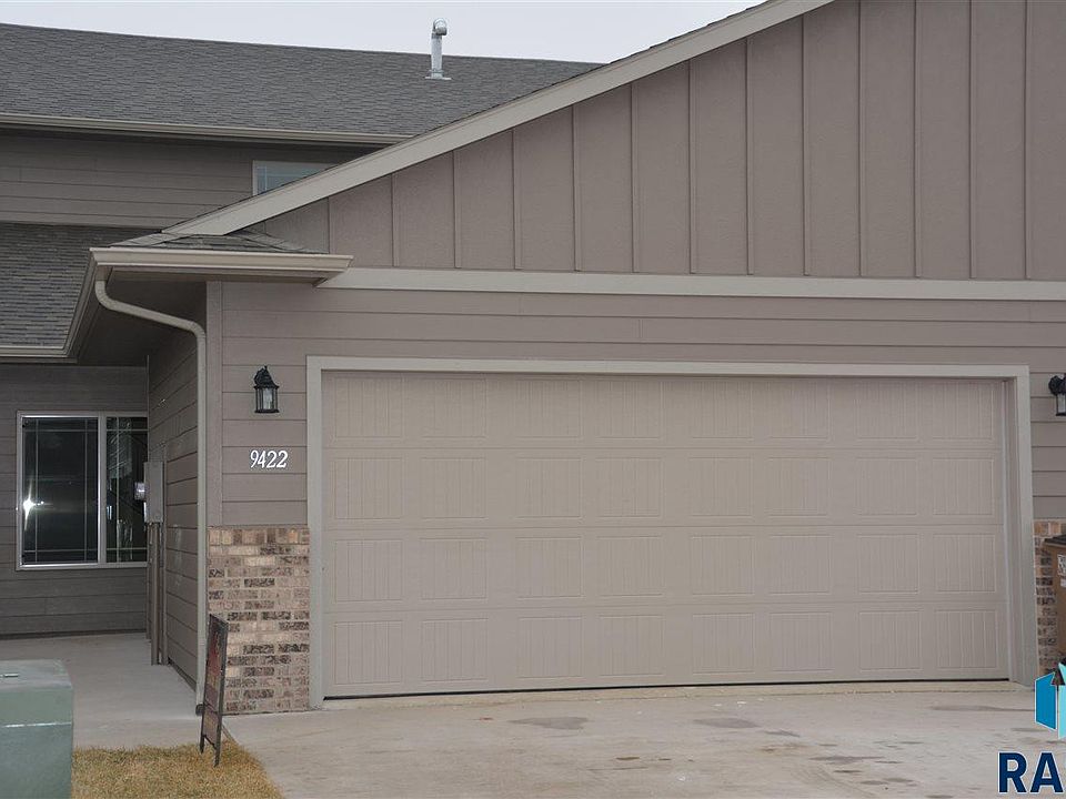1st image of 5933 E Bounty Pl