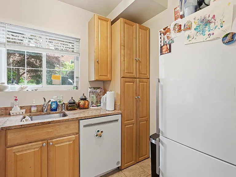 3727 Lyons Ln — Photo 7