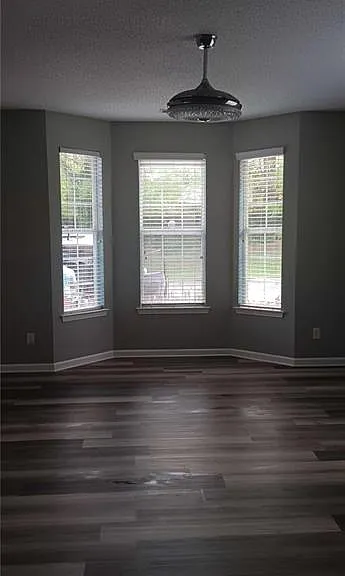2324 Coach Way — Photo 15