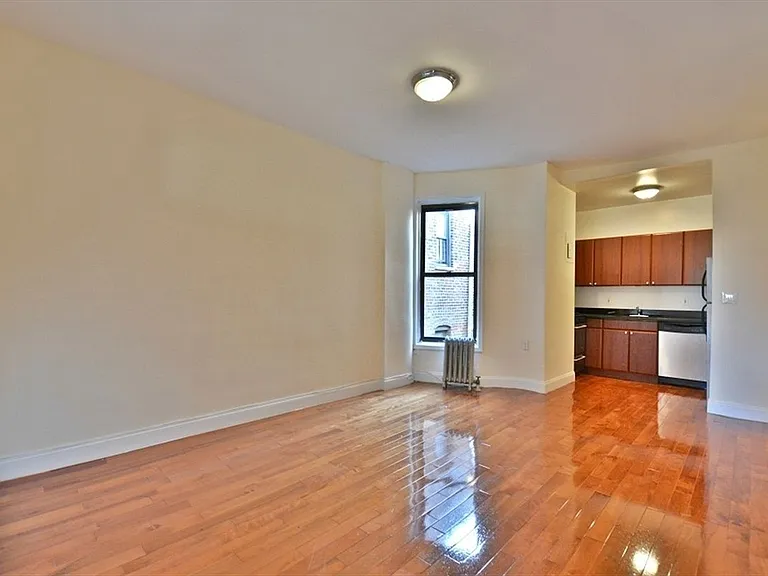 520 W 123rd St #4E — Photo 1