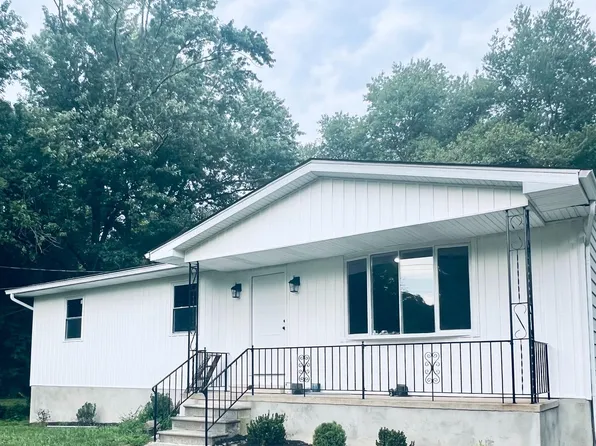 306 Swedesboro Rd, Franklinville, NJ 08322