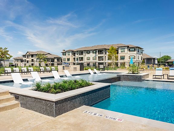 4th image of 1831 Highway 146 S APT 924