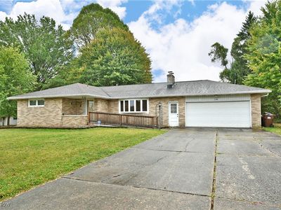 7290 Lee Rd, Brookfield, OH, 44403