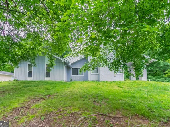 6255 Saddlewood Dr, Lithonia, GA 30058