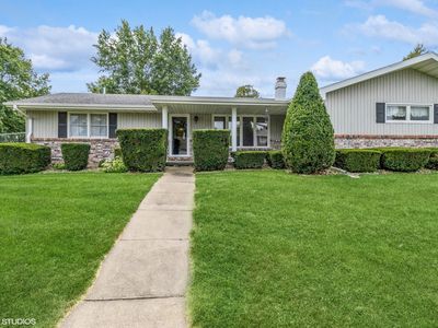 1406 W Grandview Dr, Knoxville, IA, 50138