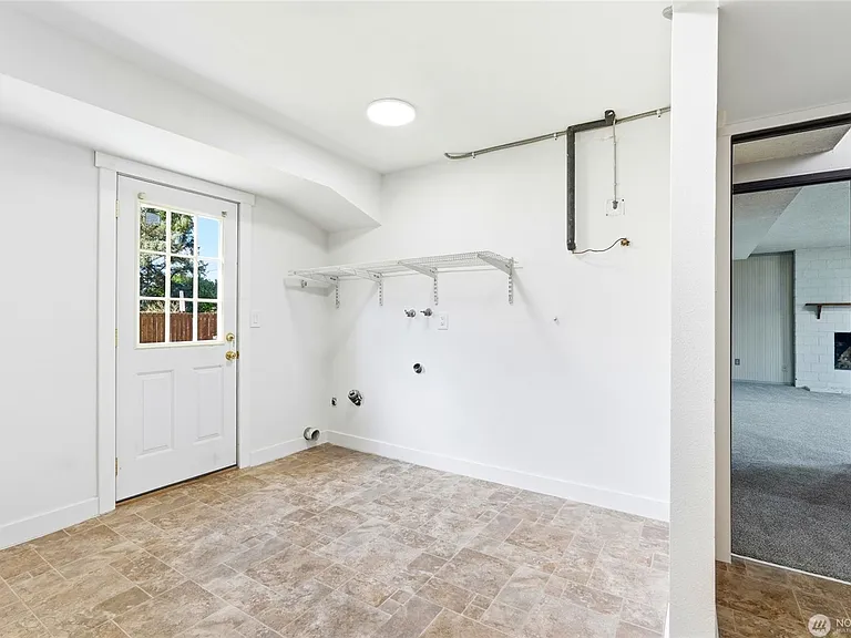 9926 59th Dr NE — Photo 16