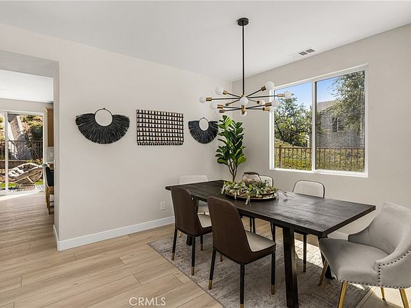 5th image of 705 E Lemon Swirl Dr