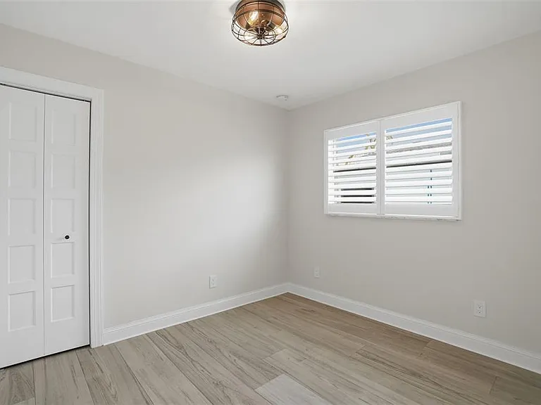 4436 Floramar Ter — Photo 17