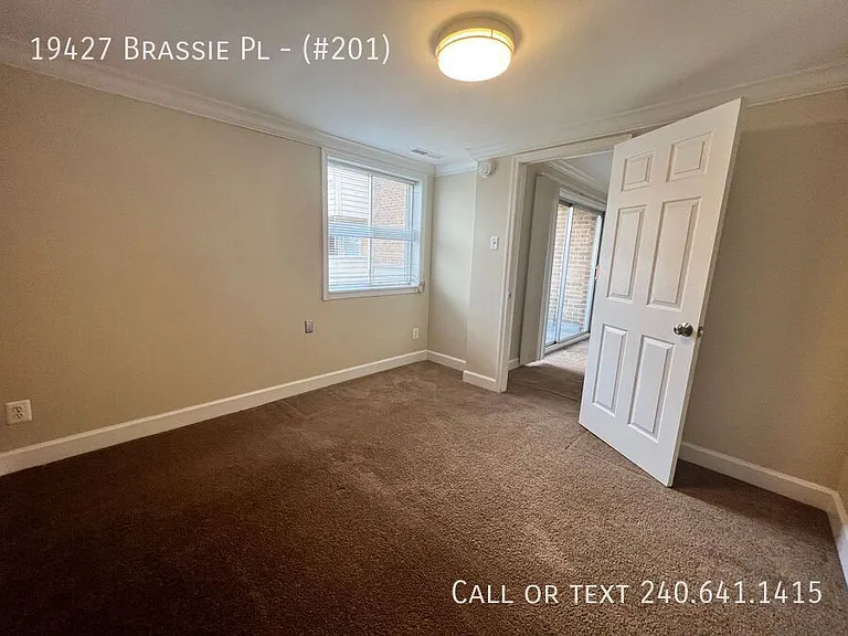 19427 Brassie Pl #201 — Photo 8