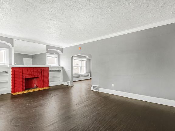 3rd image of 3657 E 151st St #1