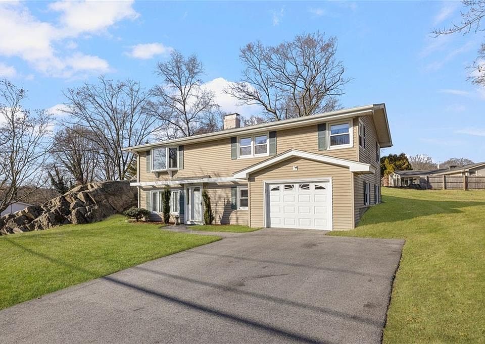 1st image of 63 Forestdale Dr