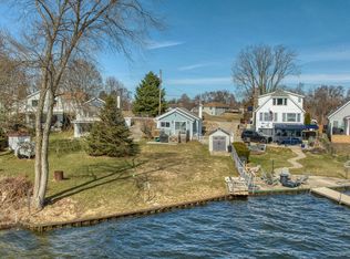 298 Ackerson Lake Dr, Jackson, MI 49201