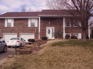 1029 Berkshire Ln, Russell, KY 41169