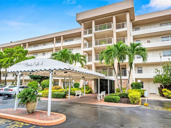 3970 Oaks Clubhouse Dr APT 501, Pompano Beach, FL 33069