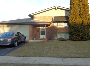 20061 Arroyo Ave, Lynwood, IL
