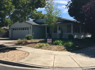 1250 Applegate Ln, Medford, OR 97501