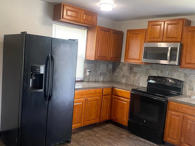 260 E County Road 271 — Photo 2