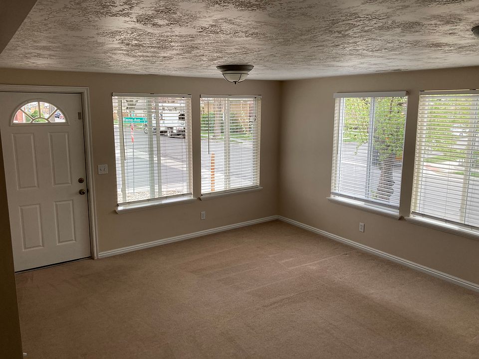 Living room.