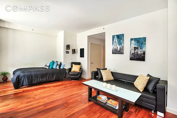 Rented by Compass | media 3