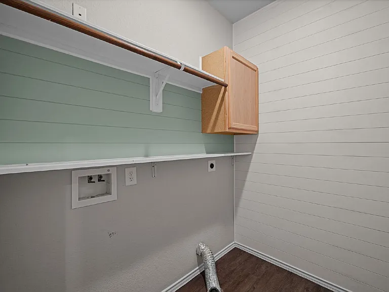 709 Little River Dr — Photo 13