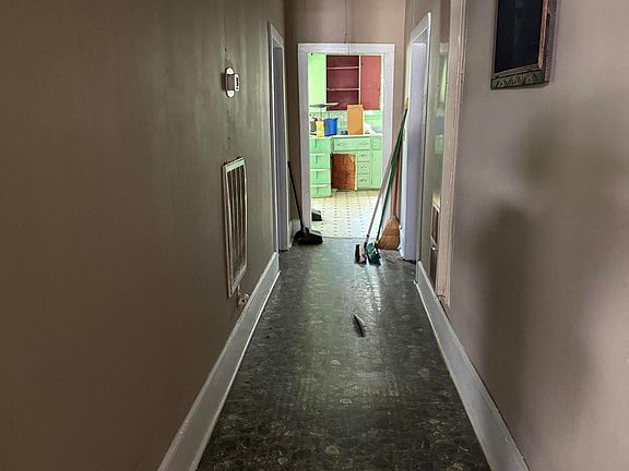 5th image of 9 Killians St