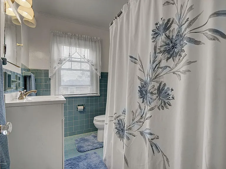 317 Elberon Ave — Photo 18