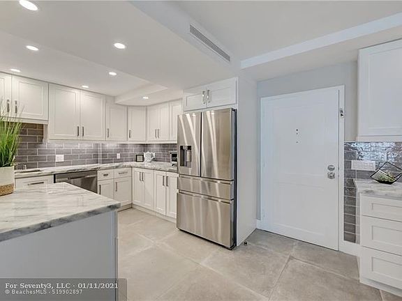 4th image of 1800 S Ocean Blvd APT 303