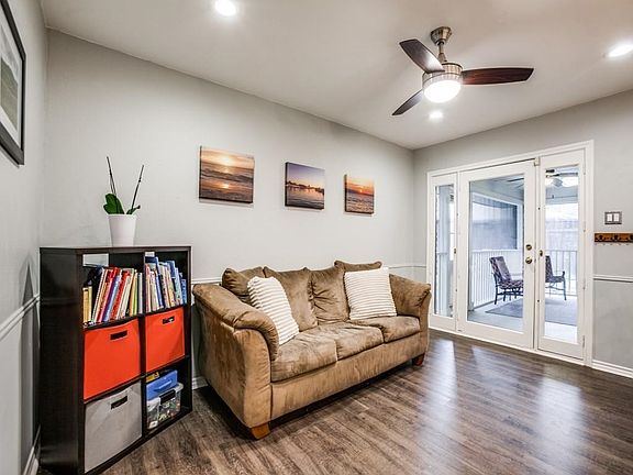 5th image of 2218 Shannon Ln