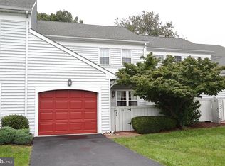 114 Spring Ridge Ct, Lancaster, PA 17601