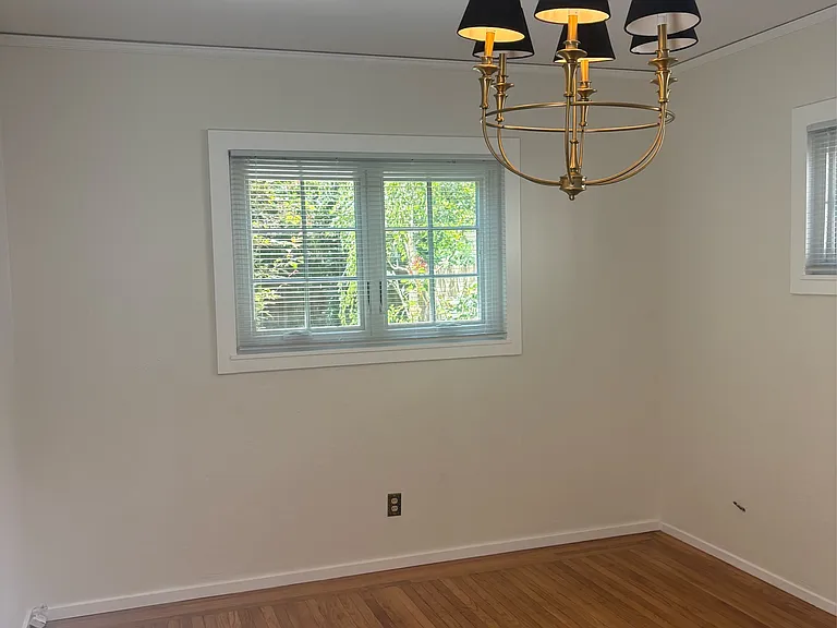 1824 3rd Ave — Photo 30