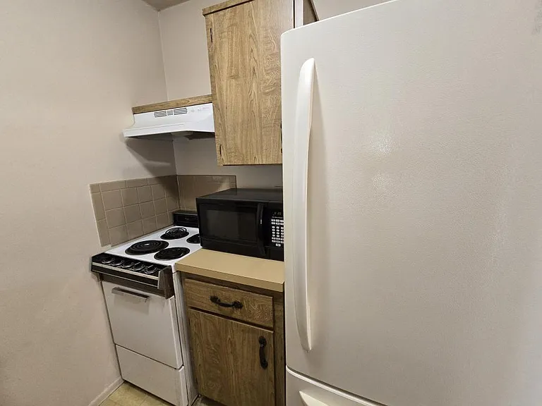 281B Jeru Blvd — Photo 12