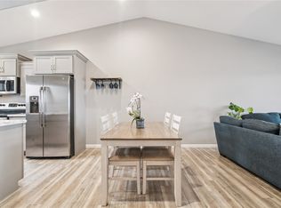 3001 Sherwood Dr, Marion, IA 52302