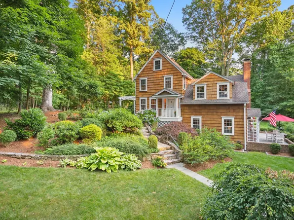 5 Thorp Lane, Norwalk, CT 06850