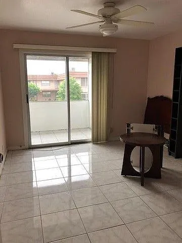 2 bed, 2.0 bath, 883 sqft, $1,600 — Photo 3