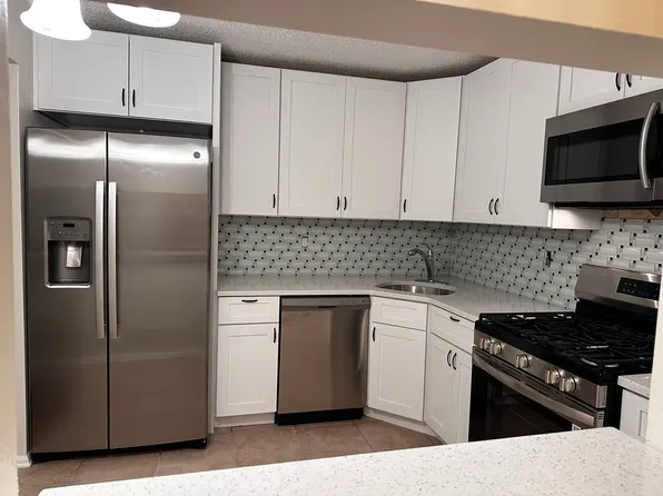 479 Danbury Ln, East Brunswick, NJ 08816