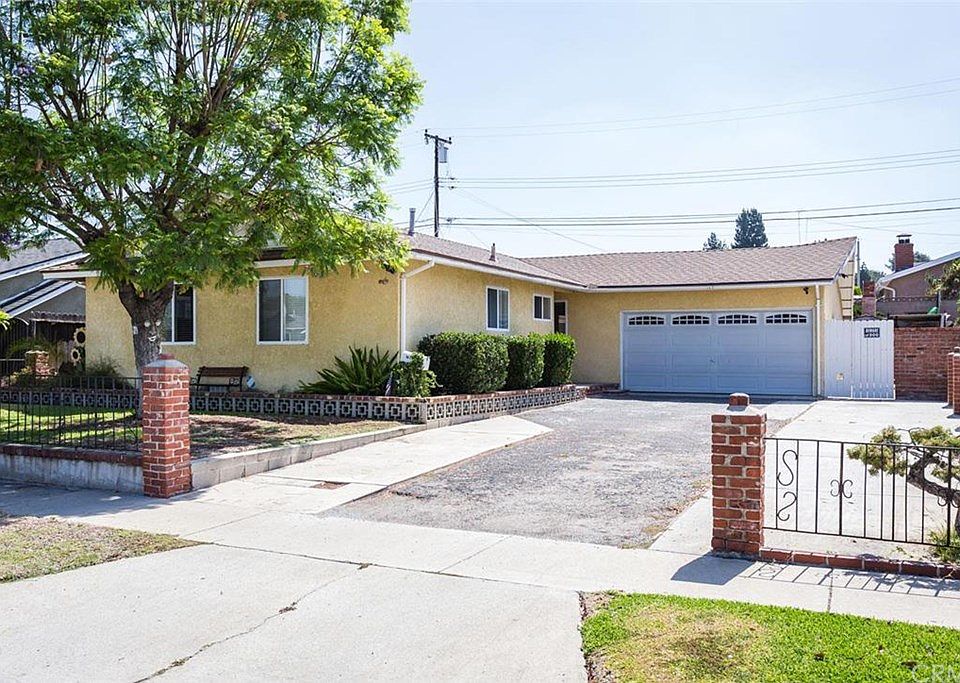 1st image of 13204 De Alcala Dr