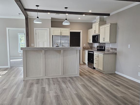 2nd image of 301 Belleza Blvd #789