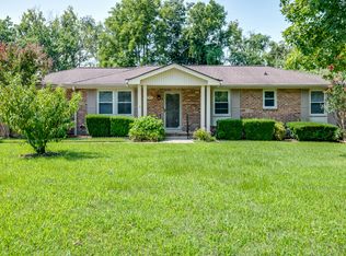 7453 Harrow Dr, Nashville, TN 37221