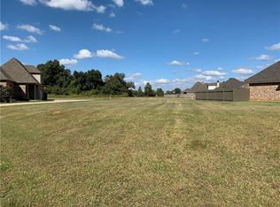 622 Glenshire Dr, Bossier City, LA 71111
