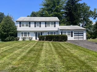 215 Berger St, Somerset, NJ 08873