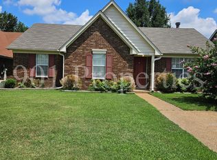 3690 Sunrise Ridge Dr, Memphis, TN 38135