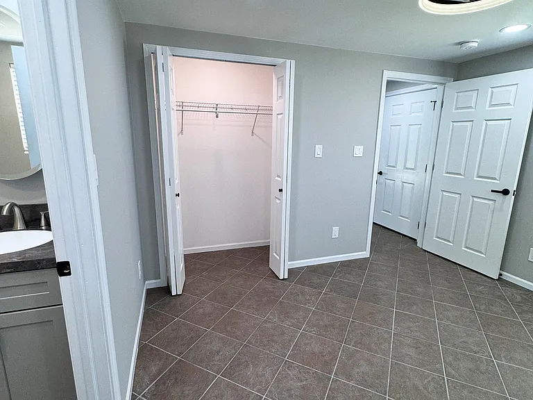 6145 Lake Rd W #3 — Photo 16