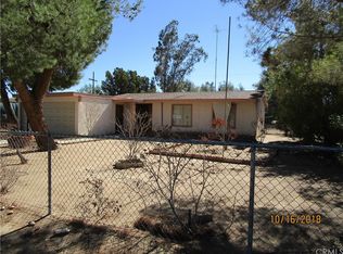 16215 Pine St, Hesperia, CA 92345