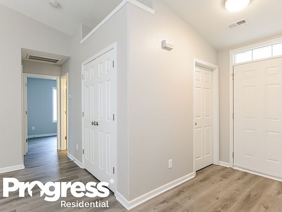 3rd image of 10518 Glory Meadow Ct